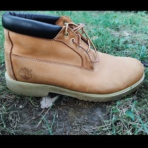 Men’s size 9 timberland waterproof ankle boots